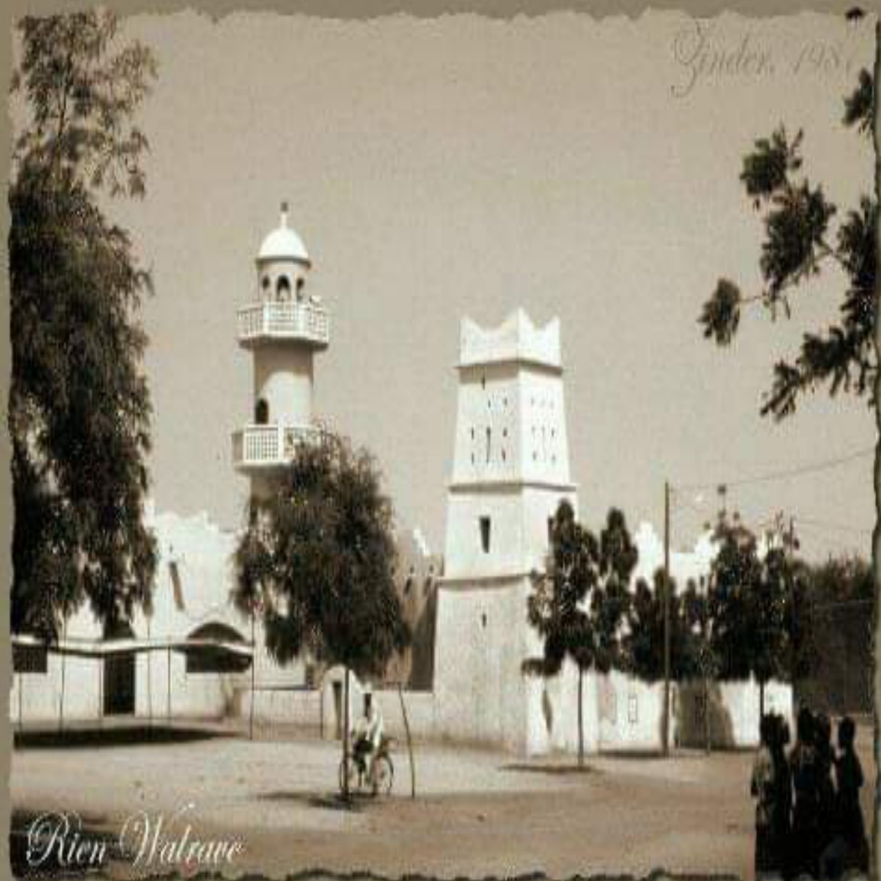 grande mosquée de ville Zinder à 1981