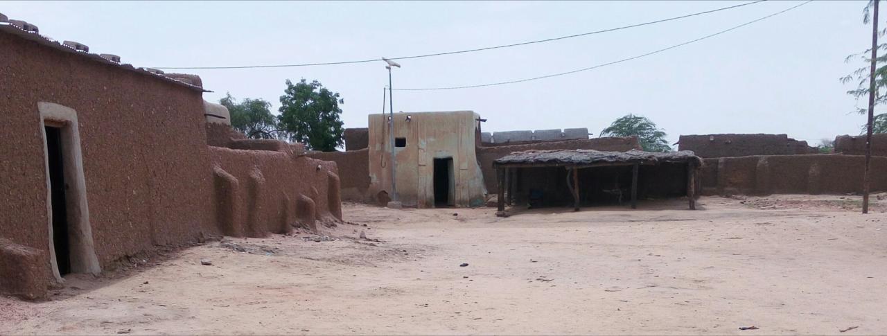 DAMAGARAM TAKAYA /D.T.K