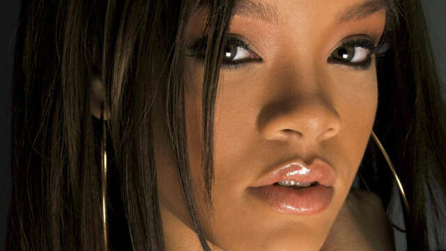 Rihanna_69